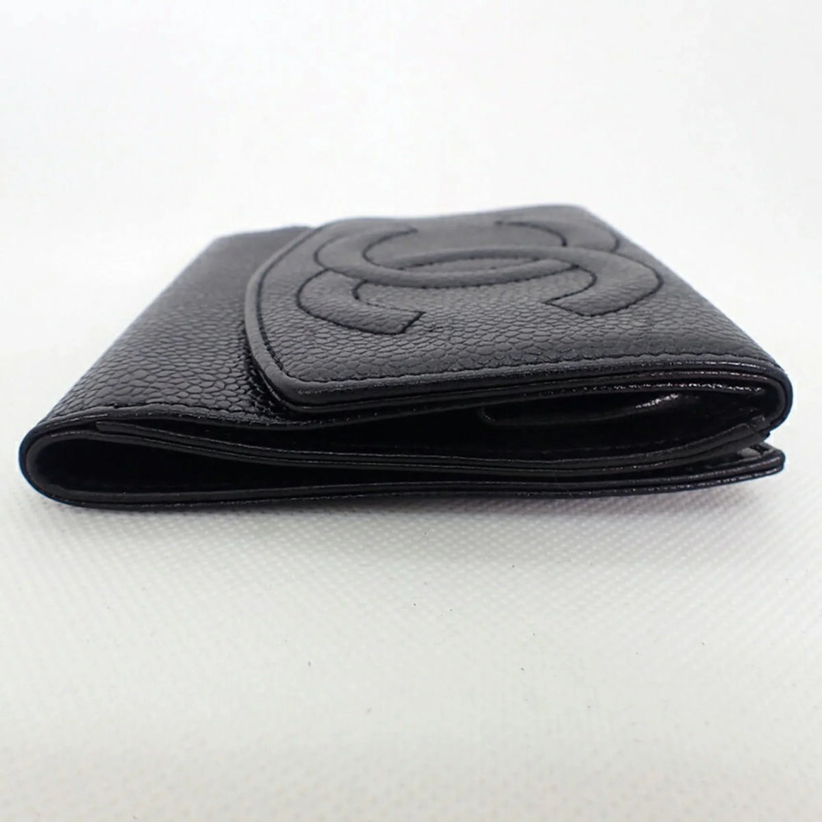 wallet skin Pre-Owned black trifold (Good) caviar